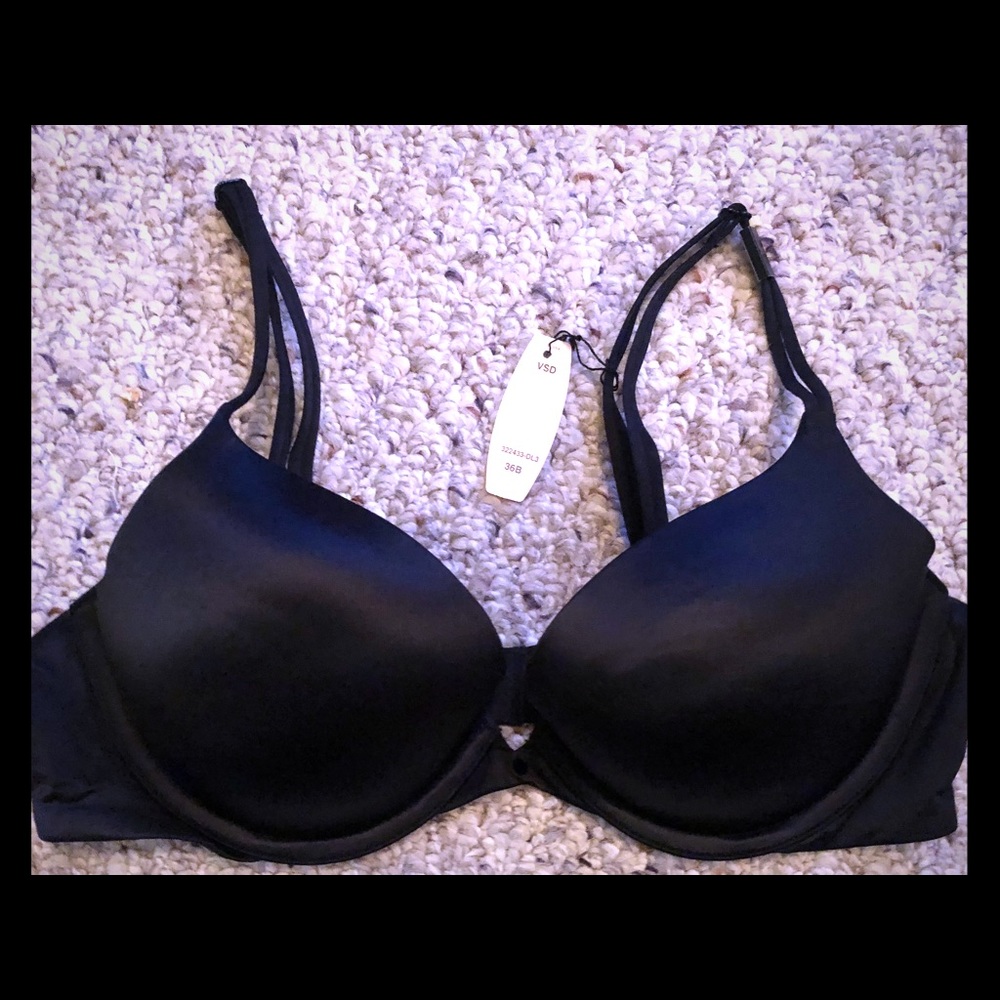 Victoria’s Secret Very Sexy Push-up 36B - NWT